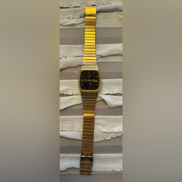 Pulsar Unisex Watch Y960-5079 Digital Analog Day Date Alarm Black Face 8” Gold - Picture 1 of 11